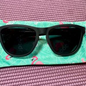 Goodr A Unicorn's Calamity Polarized Sunglasses Black